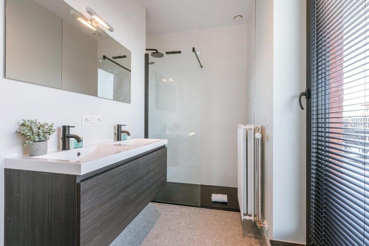 Huswell - Spacious With Beautiful Terrace In Apartment Ghent