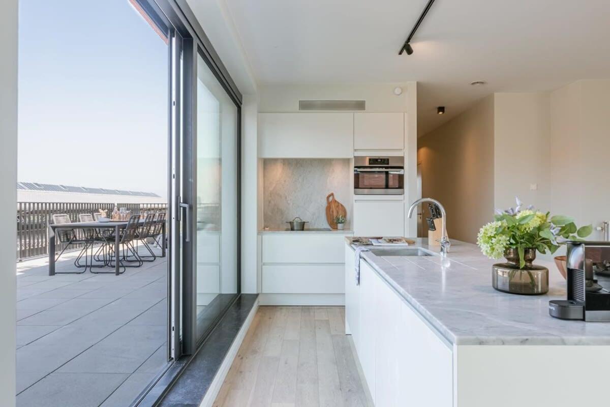 Apartment Huswell - Spacious With Beautiful Terrace In *